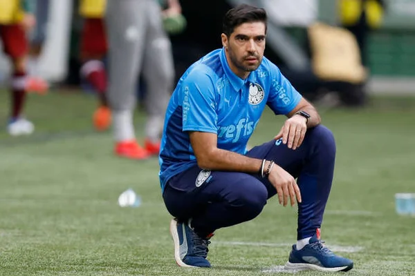 Especialista diz qual o crime cometido por Abel Ferreira. Entenda