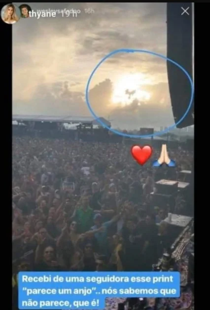 Uma fã alega ter fotografado um anjo durante um show de Wesley Safadão no fim de semana Uma fã alega ter fotografado um anjo durante um show de Wesley Safadão no fim de semana