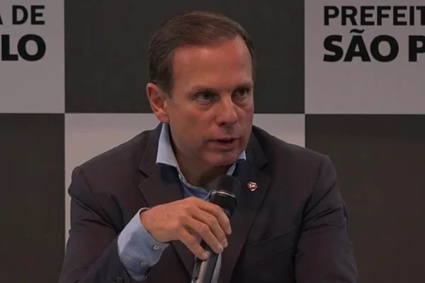MP investiga Doria por suposta promoção pessoal com Cidade Linda
