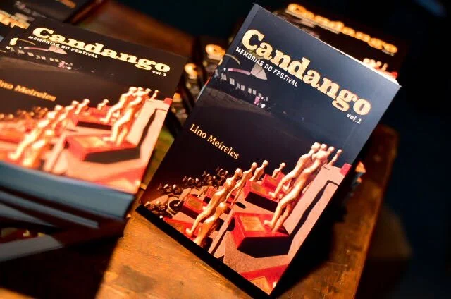 Obra reúne testemunhos de 71 diretores, produtores, organizadores, críticos, atrizes e atores que marcaram a história do FBCB. Obra reúne testemunhos de 71 diretores, produtores, organizadores, críticos, atrizes e atores que marcaram a história do FBCB.