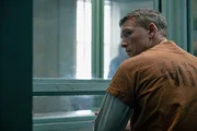 O elenco da série, que tem oito episódios, conta com Sam Worthington como David Burroughs, Britt Lower como Rachel Mills e Milo Ventimiglia como Hayden. O elenco da série, que tem oito episódios, conta com Sam Worthington como David Burroughs, Britt Lower como Rachel Mills e Milo Ventimiglia como Hayden.