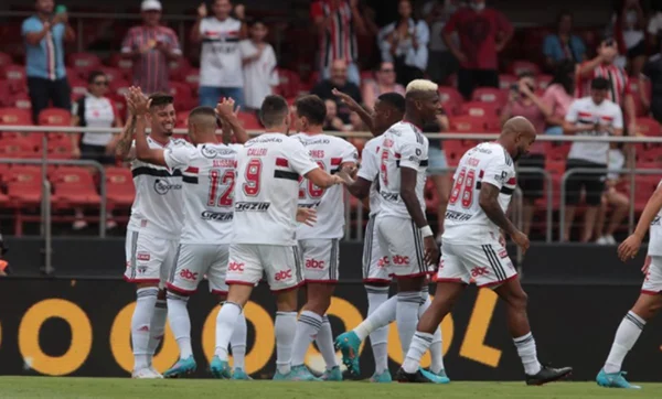 São Paulo abre a quartas de final do Campeonato Paulista
