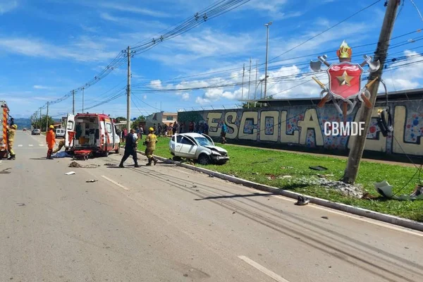 Bombeiros, policial, escola, carros - Metrópoles