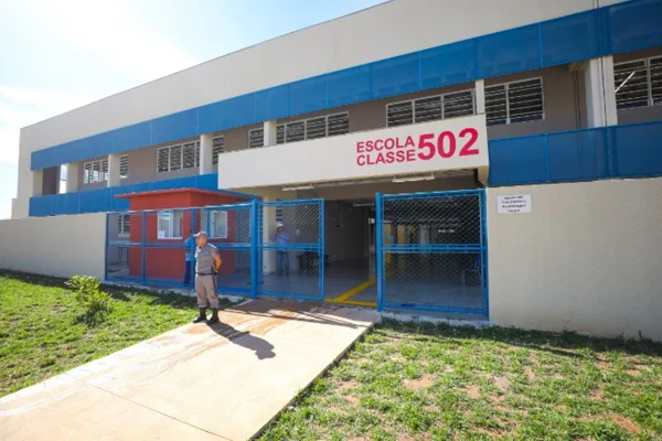 Escola pública - Metrópoles