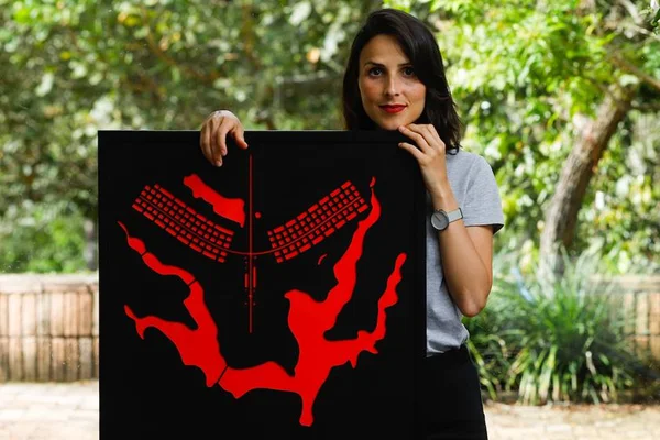 Arquiteta se inspira na geografia de Brasília para criar obras de arte