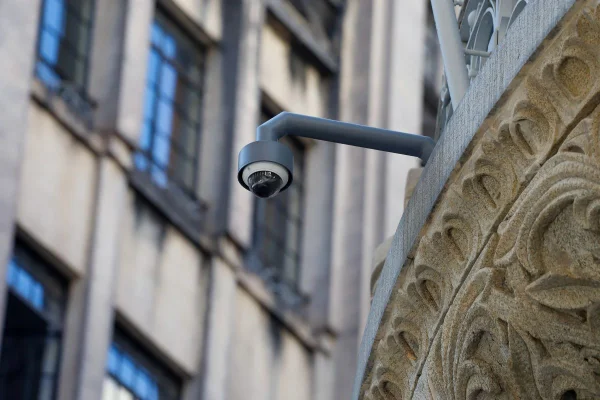 Foragido por estupro é preso após ser identificado por Smart Sampa