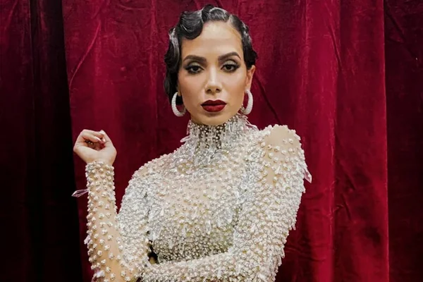Anitta, sobre política: “Estrutura do governo faz a gente se desinteressar”