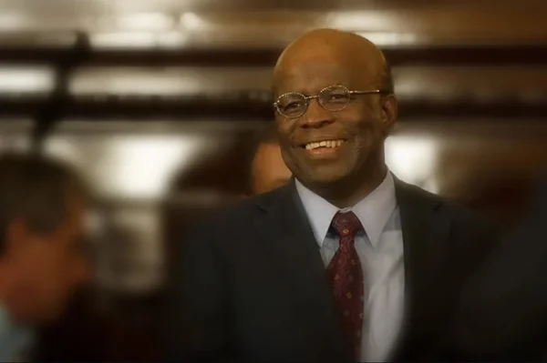 Aliados de Lula vão atrás de Joaquim Barbosa