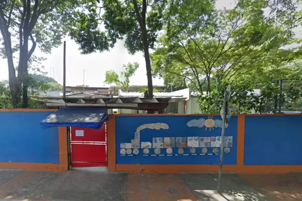 A escola educa, a polícia reprime, e o racismo agradece