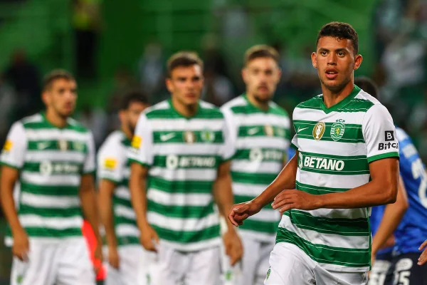 Convocado por Tite, Matheus Nunes anuncia que vai jogar por Portugal