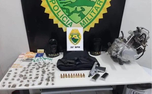 Irmãos são presos no Cajuru por porte de armas, drogas e colete à prova de balas