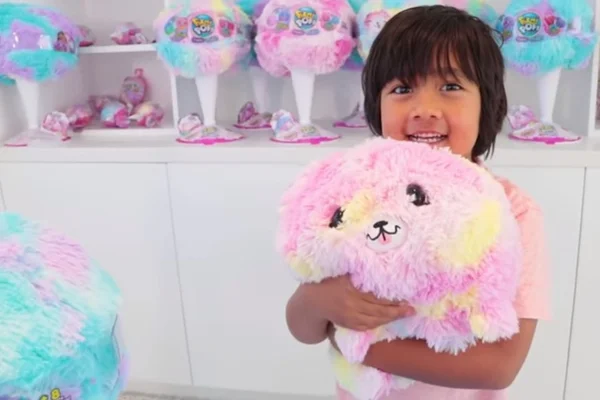 Conheça Ryan: o youtuber de 7 anos que fatura US$ 22 milhões