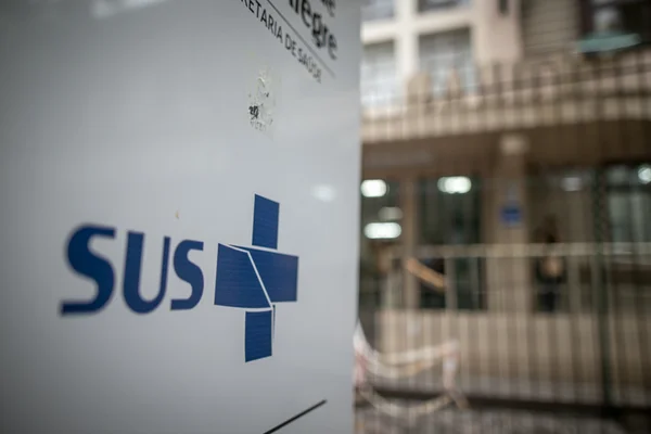 Entre hospitais gerais e especializados, nove estão na capital, doze na região metropolitana, sete no interior e dois no litoral paulista