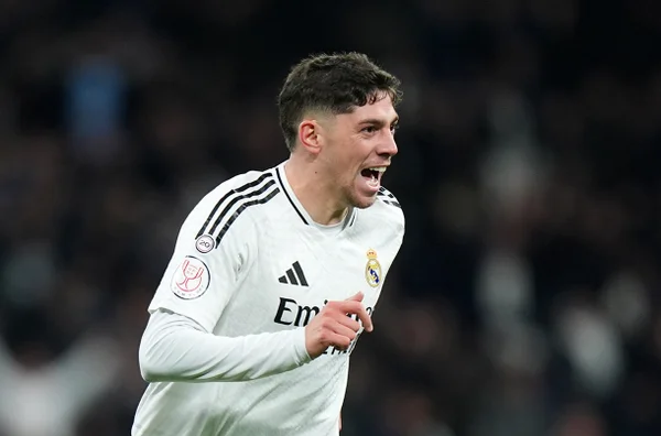 Foto colorida de Fede Valverde, jogador do Real Madrid - Metrópoles