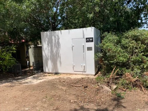 Imagem colorida de bunker em Israel - Metrópoles