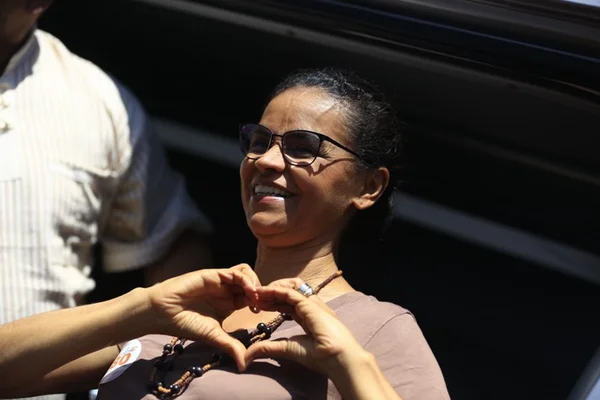 Marina vê apoio político minguar na reta final da campanha eleitoral