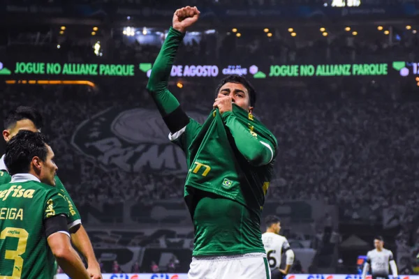 Imagem colorida de Vitor Reis - Metrópoles