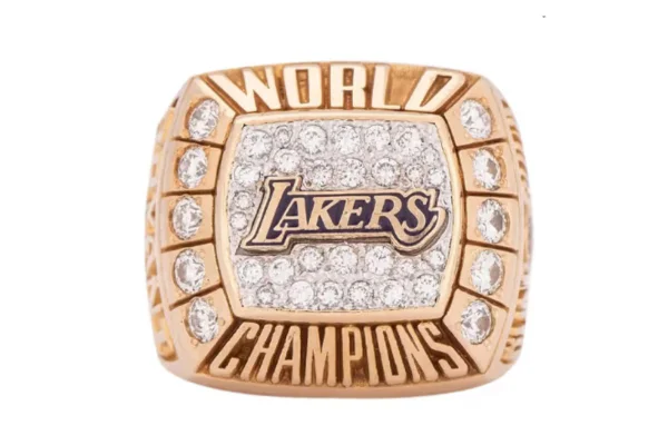 Anel de campeão de Kobe Bryant