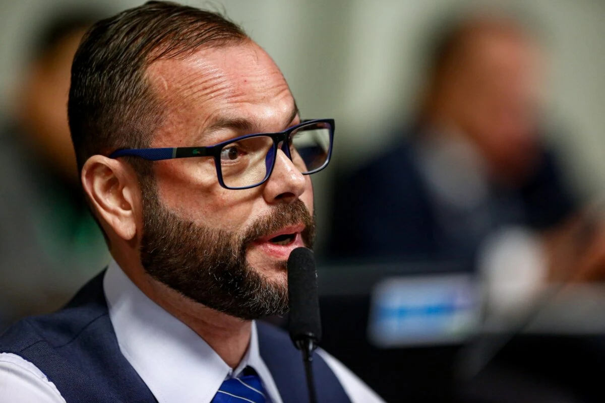Seif reage a possível veto de Alcolumbre sobre missão aos EUA para caso Ramagem