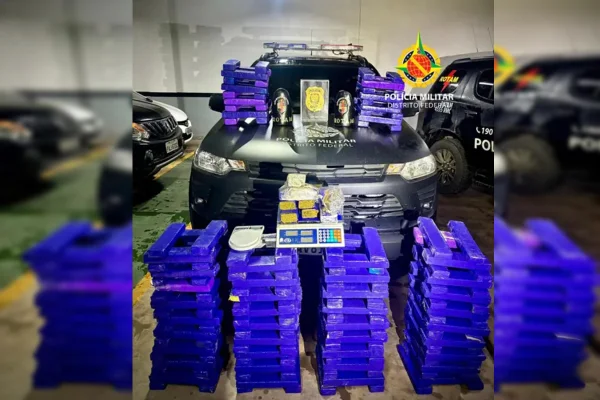 Traficante é preso com 203 tabletes de maconha no Gama