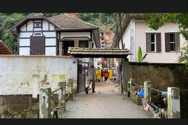 Petrópolis: vizinho de vítimas conseguiu fugir antes de desabamento