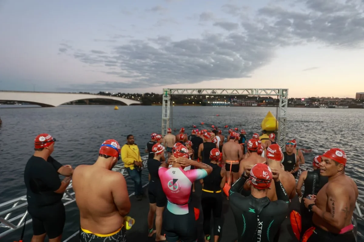 Metrópoles Endurance: veja a largada do Aquathlon Super Sprint - imagem 1 Metrópoles Endurance: veja a largada do Aquathlon Super Sprint - imagem 1