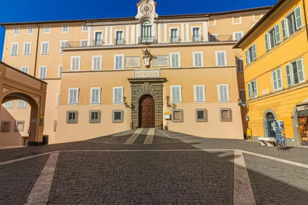 Imagem colorida de Palazzo Pontificio - Metrópoles