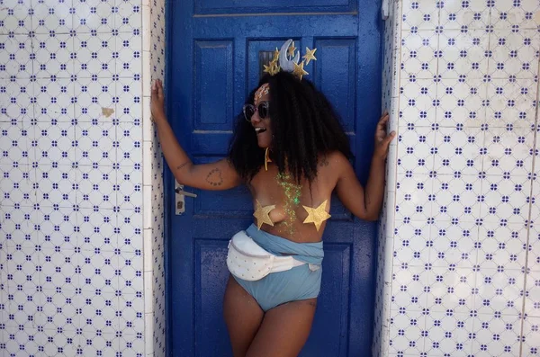 Carnaval 2017: teve peitinho, bunda e celulite brilhando na rua