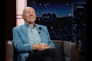 Além da ficção científica, Patrick Stewart marcou o cinema como o Professor Charles Xavier, líder dos X-Men Além da ficção científica, Patrick Stewart marcou o cinema como o Professor Charles Xavier, líder dos X-Men