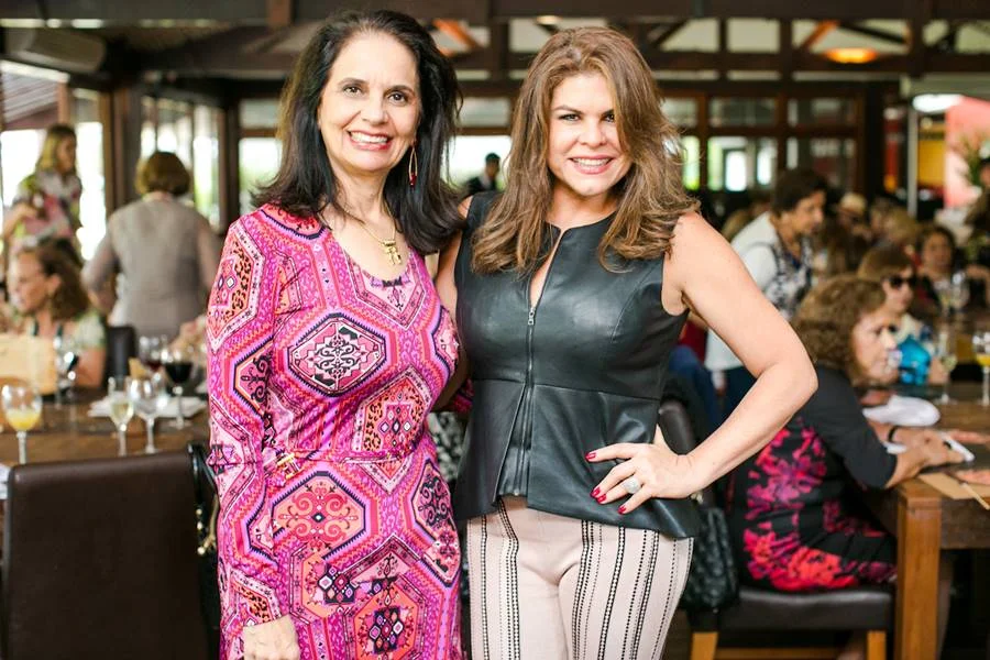 Glaucia Ferrer e Janine Brito Glaucia Ferrer e Janine Brito