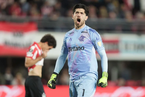 Flamengo provoca Estudiantes após classificação na Libertadores. Veja
