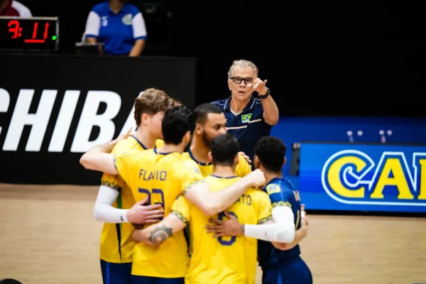 Imagem colorida da Seleção Brasileira de Vôlei- Metrópoles