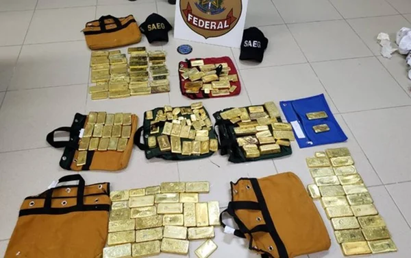 PF apreende avião com 111 kg de ouro em aeroporto de Goiânia