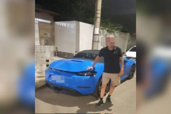 Fraude milionária do INSS abasteceu garagem de carros de luxo - destaque galeria Fraude milionária do INSS abasteceu garagem de carros de luxo - destaque galeria