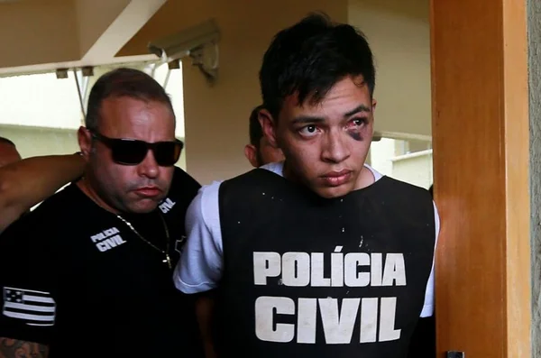 Assassino confesso de Raphaella sobre olho roxo: “Caí no banheiro”