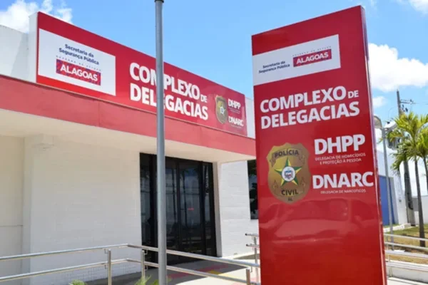 Imagem colorida, complexo de Delegacias (AL) - Metrópoles