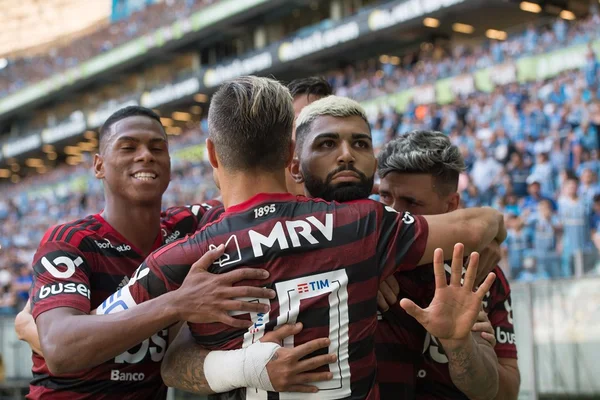 Resumo da rodada: Flamengo a um passo do título e Avaí rebaixado