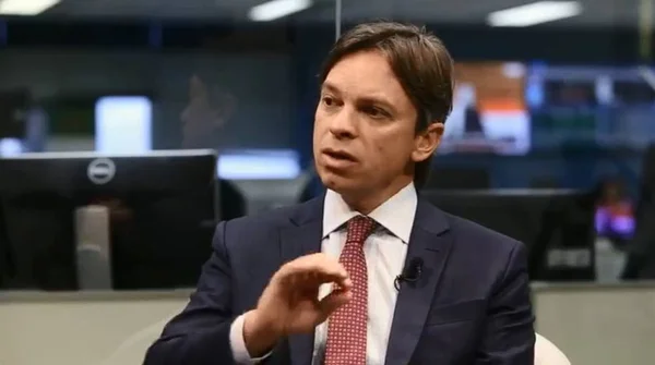 Advogado de Lula diz nunca ter visto PGR ser “tão rápida”