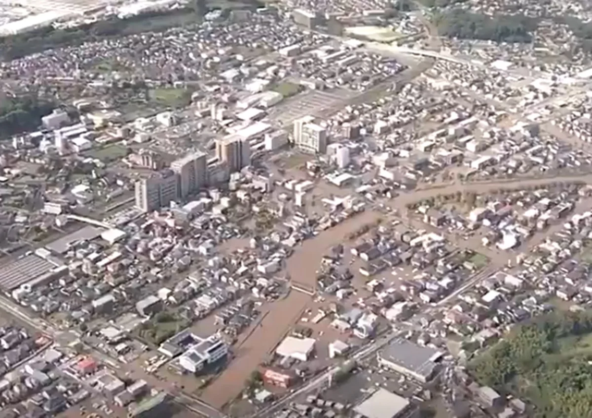 Imagem mostra cidade no Japão inundada após passagem de tufão