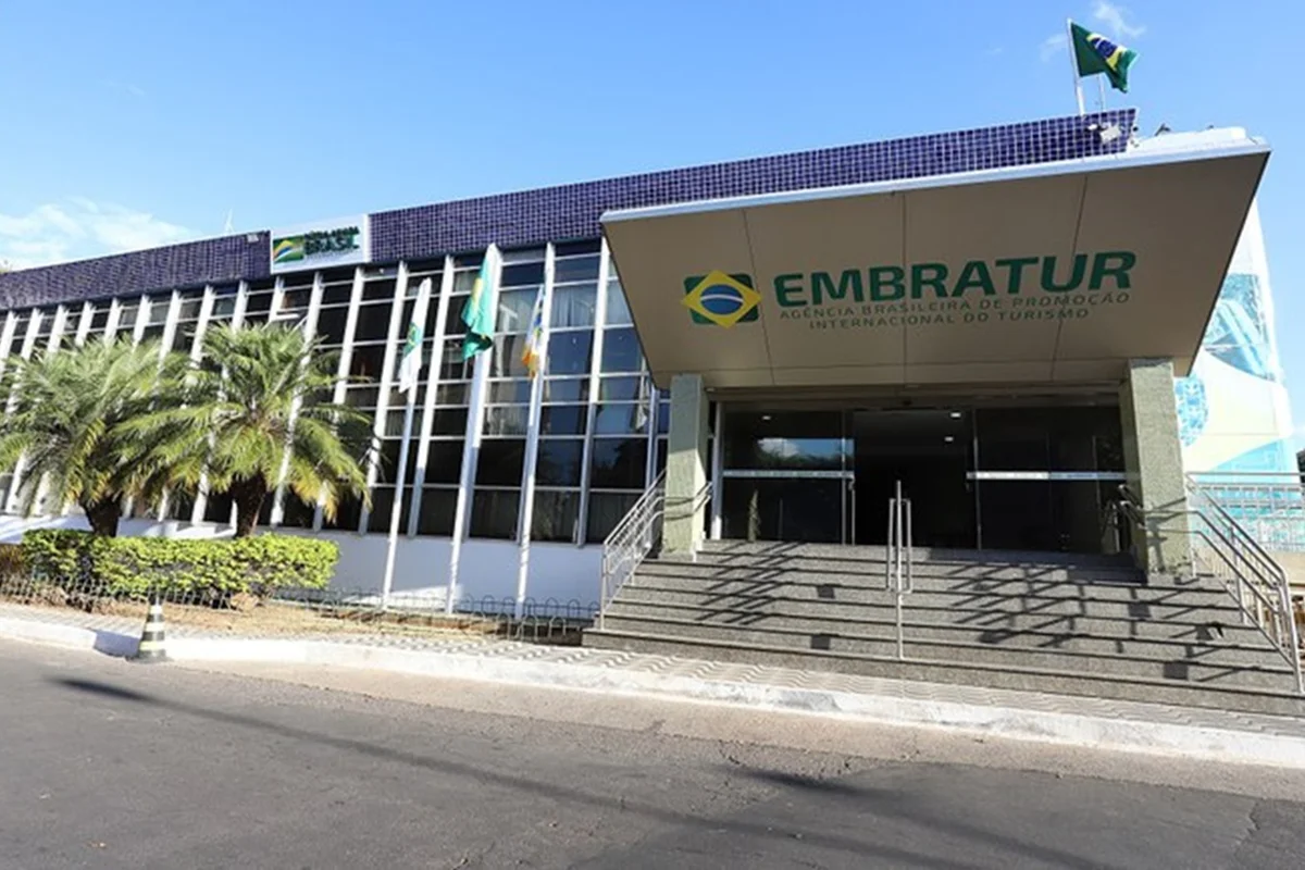 Embratur abre seleção às vésperas de 2026: sinal do jogo eleitoral