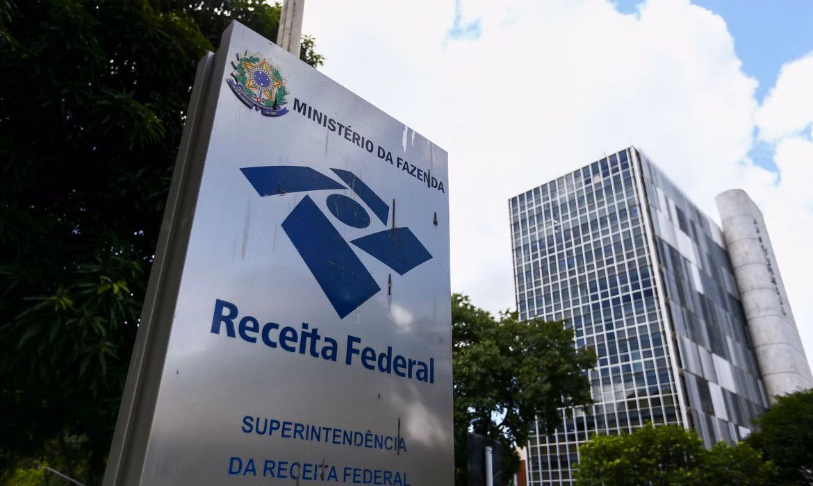 Receita Federal vai publicar ato normativo contra lavagem de dinheiro 4 Superintendência da Receita Federal, em Brasília.