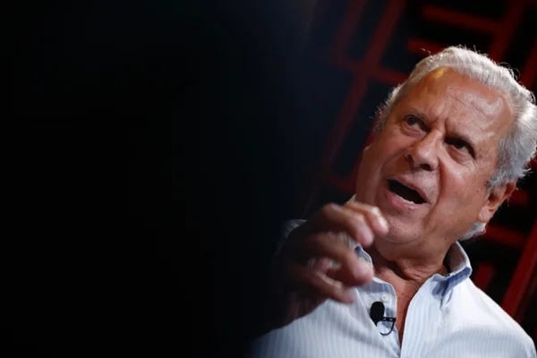 Para José Dirceu (PT), escândalo do Mensalão não existiu: “Uma farsa”