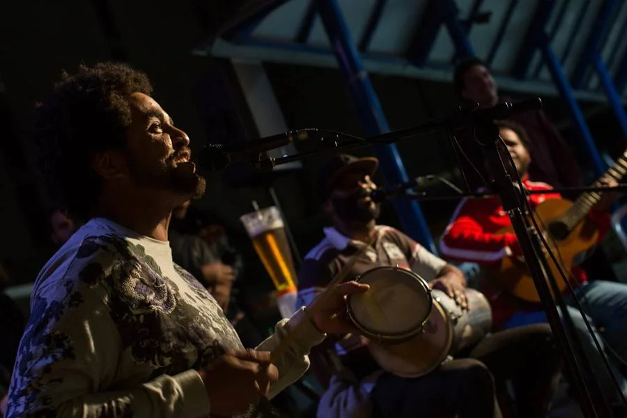 <a href="https://www.facebook.com/events/551282971922744/">After no Carnaval com Bloco Kôniku, Marola e convidados!</a>: o Espaço Cultural Canteiro Central (SCS Quadra 3, Bloco A, Lote 210) começa a bagunça nesta sexta-feira às 22h com Samba de Marola, Filhos de Zé e a DJ Vanessinha Hall. A entrada custa R$ 15 (preço sujeito à alteração sem aviso prévio) <a href="https://www.facebook.com/events/551282971922744/">After no Carnaval com Bloco Kôniku, Marola e convidados!</a>: o Espaço Cultural Canteiro Central (SCS Quadra 3, Bloco A, Lote 210) começa a bagunça nesta sexta-feira às 22h com Samba de Marola, Filhos de Zé e a DJ Vanessinha Hall. A entrada custa R$ 15 (preço sujeito à alteração sem aviso prévio)