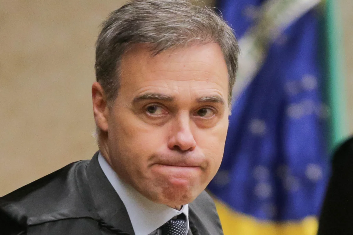 André Mendonça está no centro do impasse que travou uma definição do STF sobre Moraes e prolongou a crise na Corte André Mendonça está no centro do impasse que travou uma definição do STF sobre Moraes e prolongou a crise na Corte