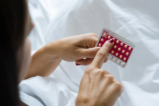 Alerta! Veja os efeitos colaterais da pílula anticoncepcional no corpo