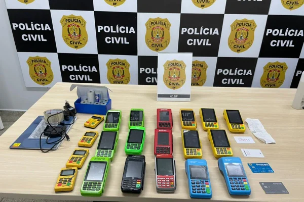 Motoboy que praticava “golpe do cartão de crédito” é preso no DF