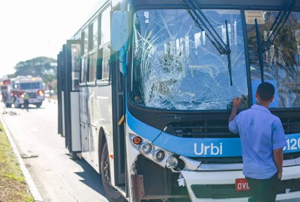 Militar que morreu atropelado por ônibus no Lago Sul deixa três filhos