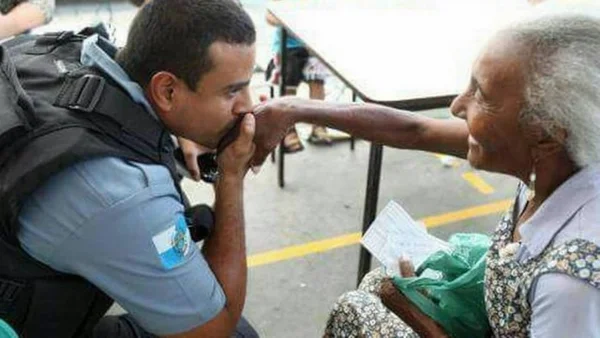 PM morre ao tentar impedir assalto em shopping no Rio de Janeiro