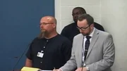 Norman Auvil já está preso por atirar contra a casa de Monica Norman Auvil já está preso por atirar contra a casa de Monica
