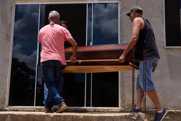 Famílias inteiras foram devastadas com tragédia em Brumadinho
